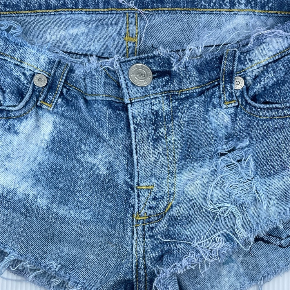 Rock & Republic size 27. Upcycled denim shorts - Picture 9 of 9